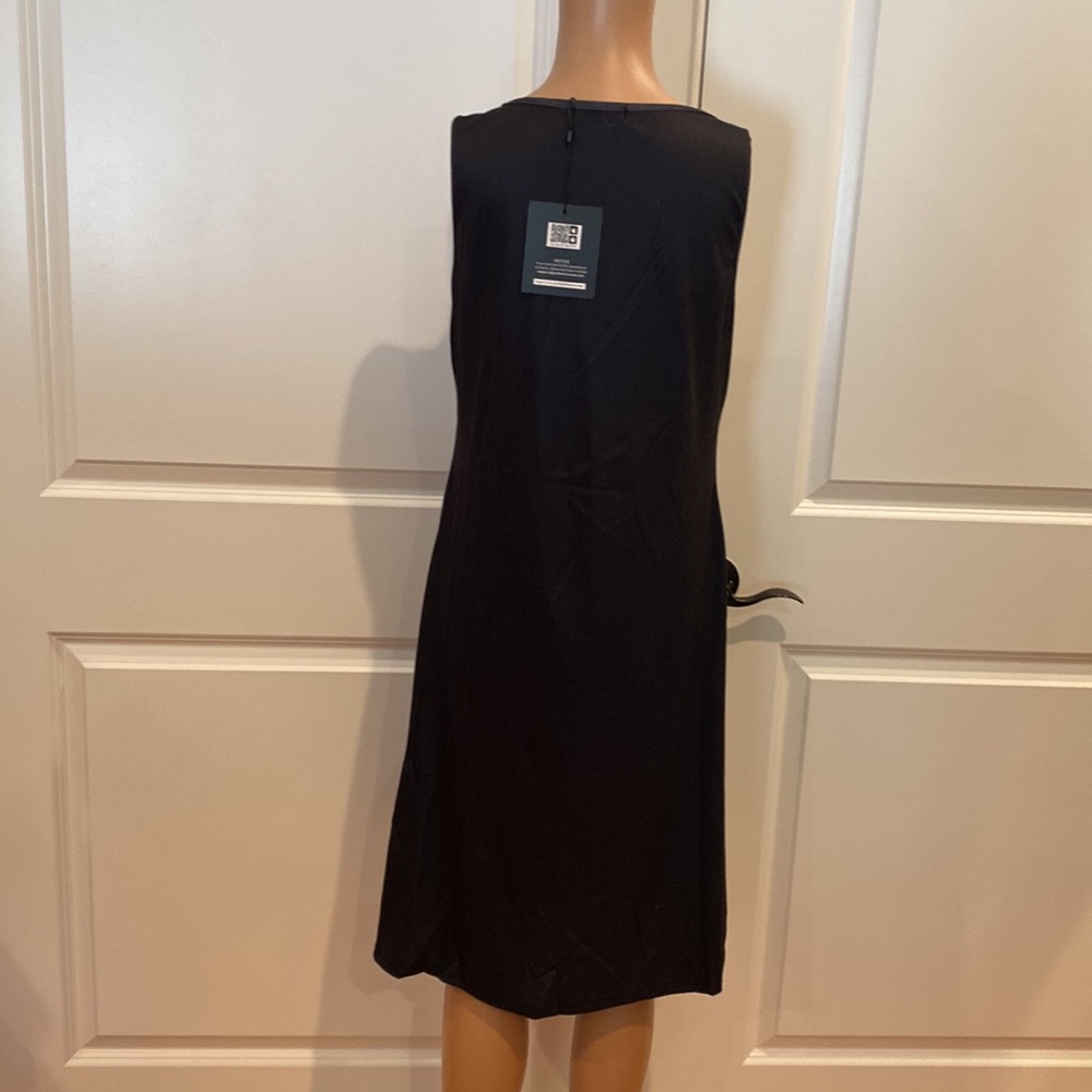Sleeveless casual dress - Picture 3 of 7